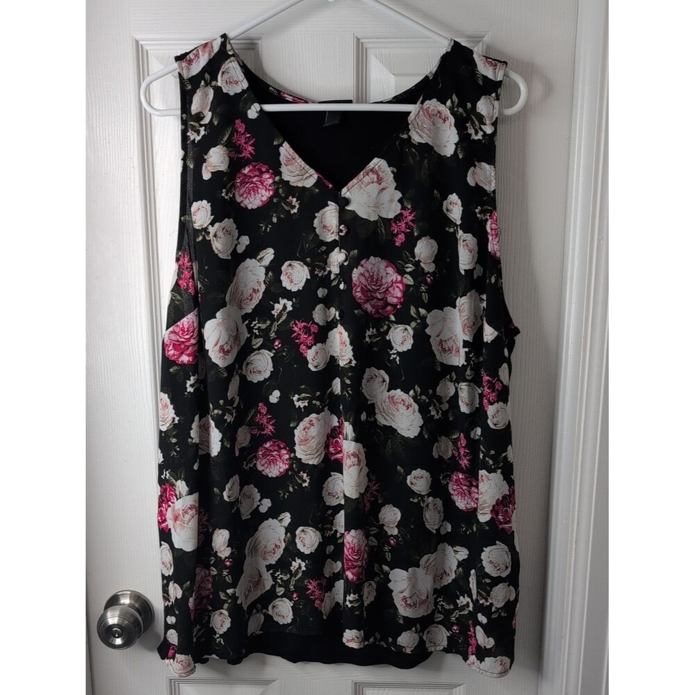 torrid Black Floral V-Neck Tank with Pink and White Roses Size 2X